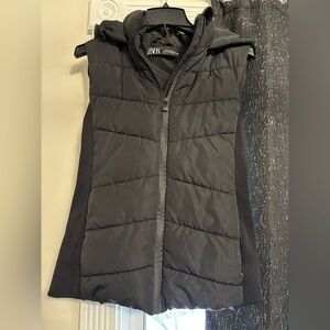 Zara Black Puffer Vest
